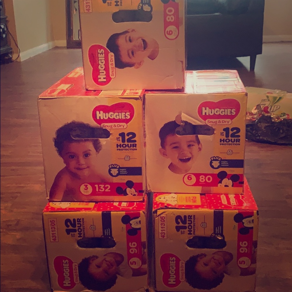 Pampers